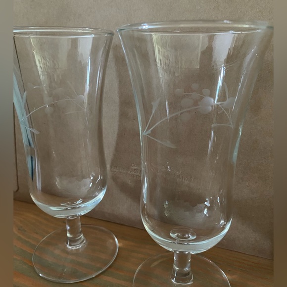 Vintage sherry glasses (2) - Picture 2 of 4